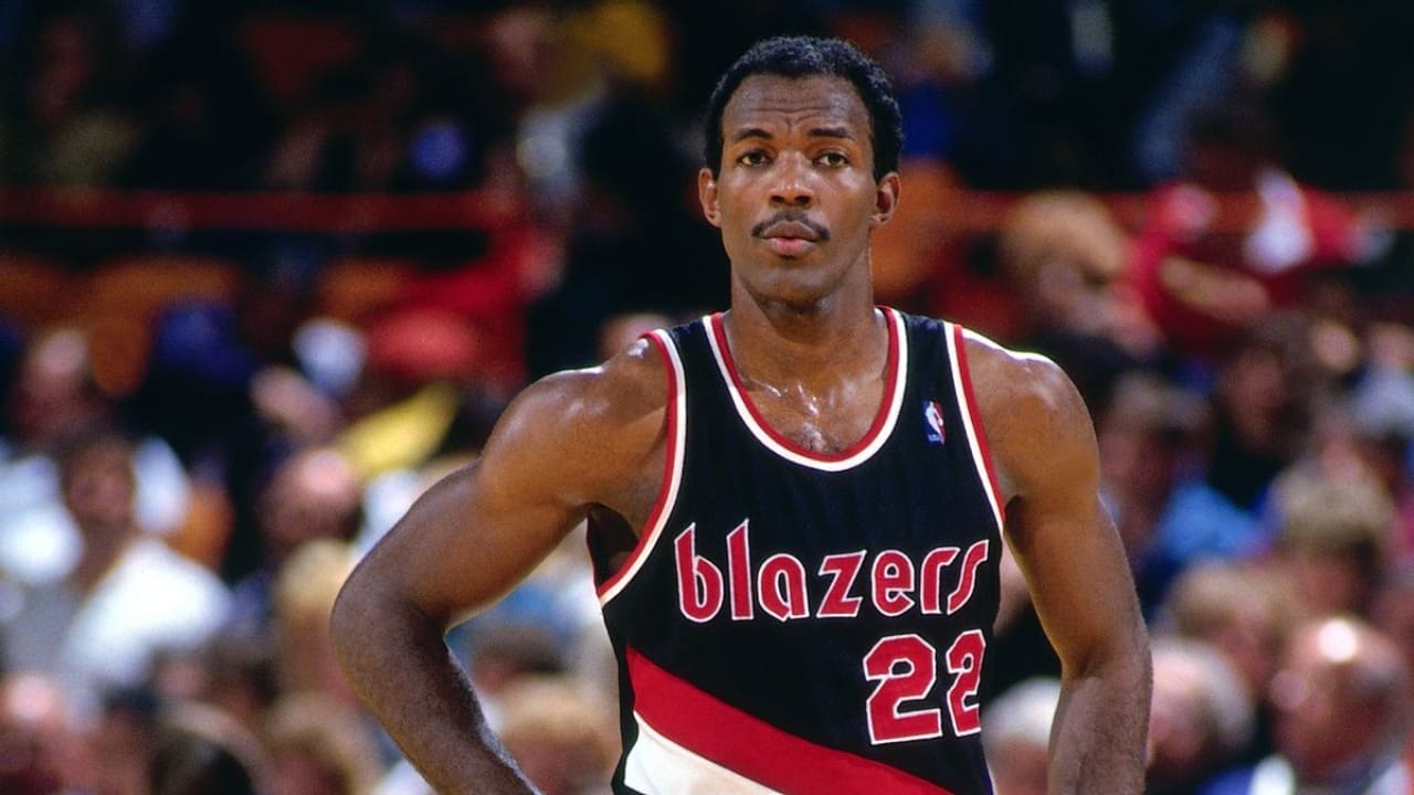Clyde Drexler Net Worth in 2026: Prize Money, Records Clyde Drexler Biography