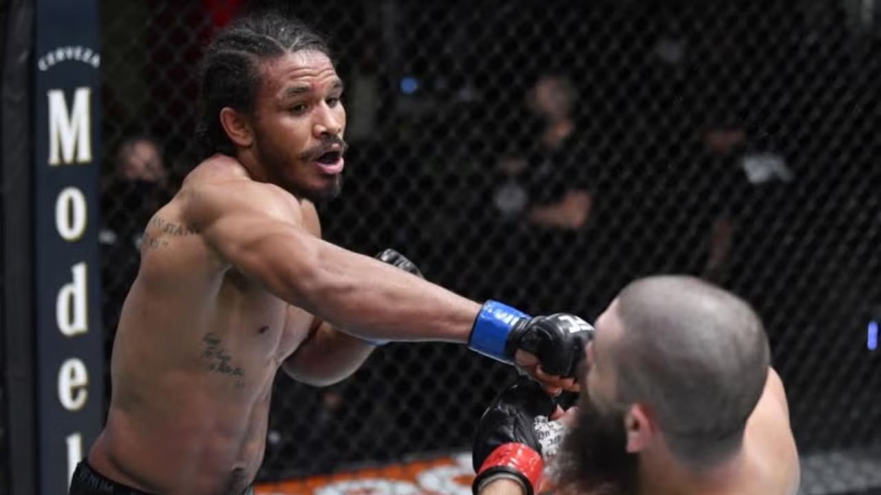 Darian Week Biography