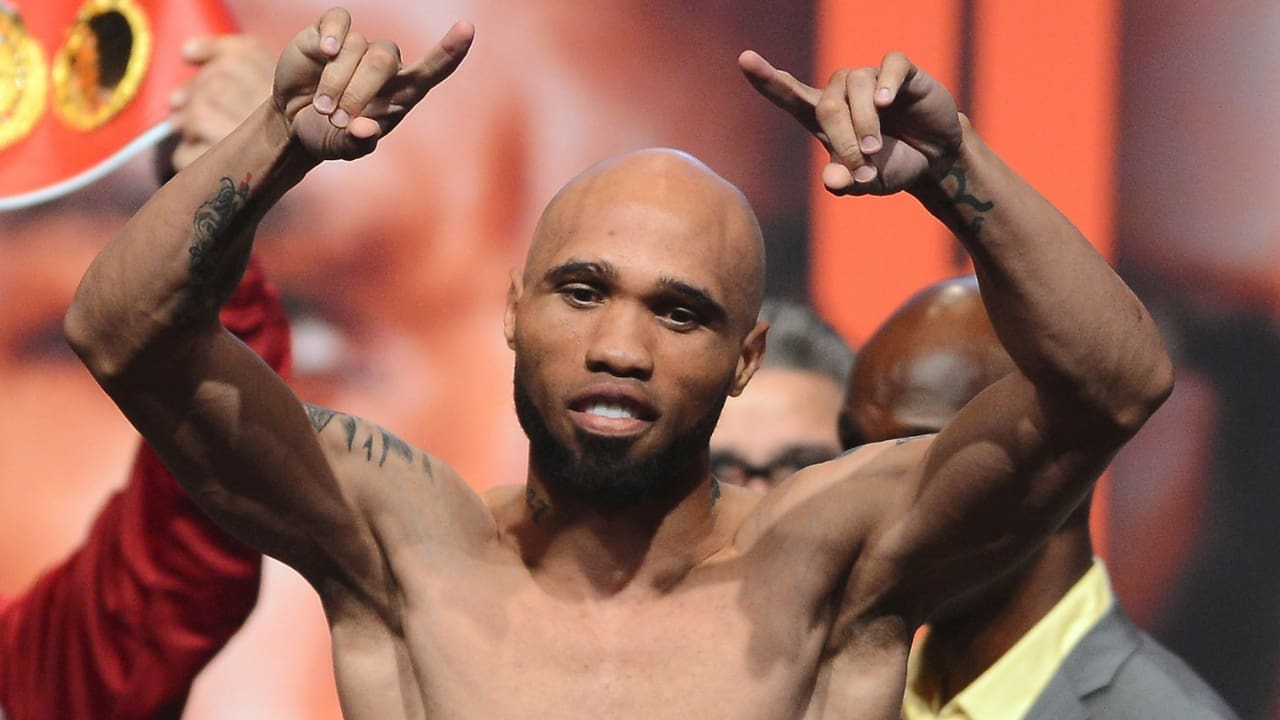 Ishe Smith Biography