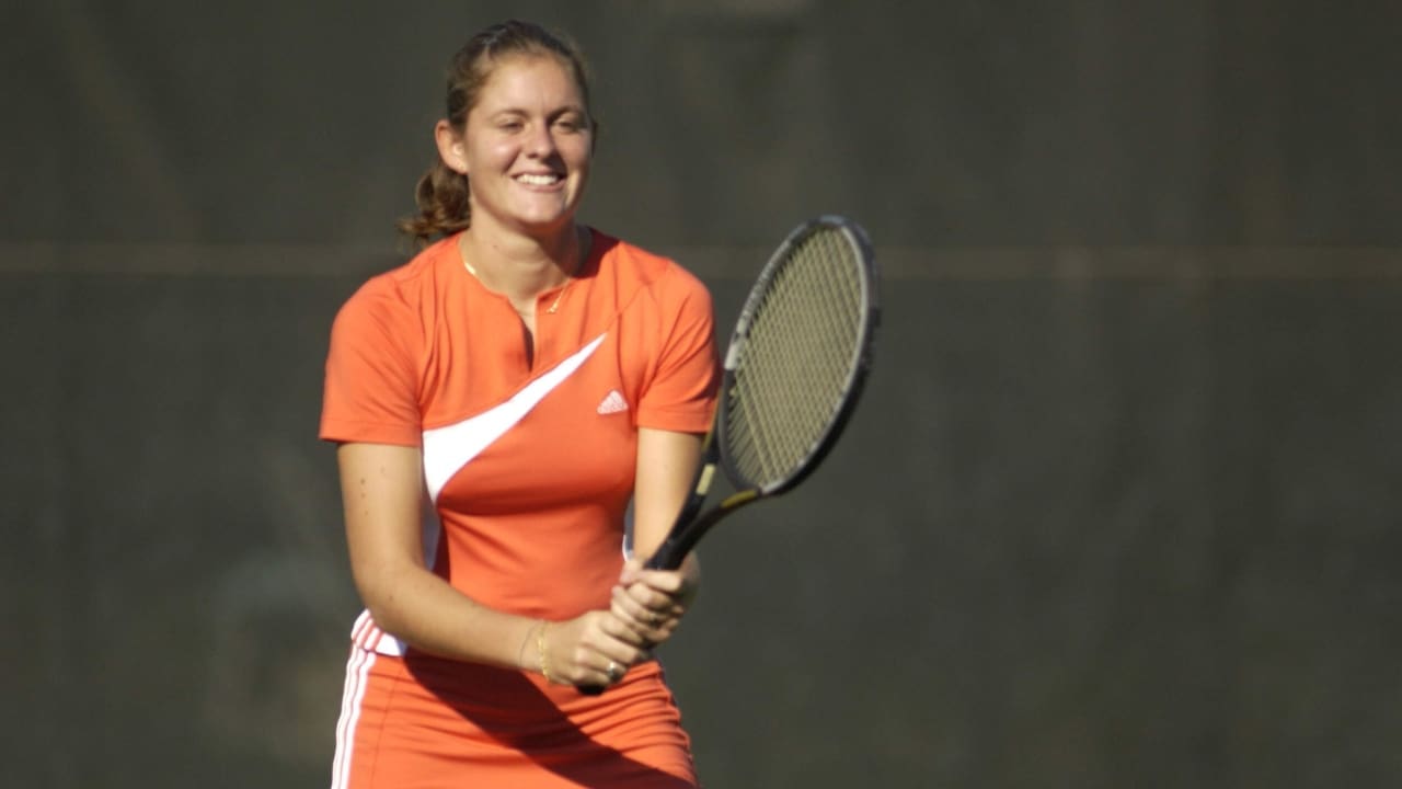 Julie Coin Net Worth Details