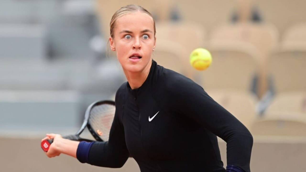 Kristina Schmiedlova Biography