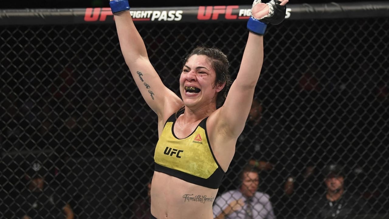 Bethe Correia Biography