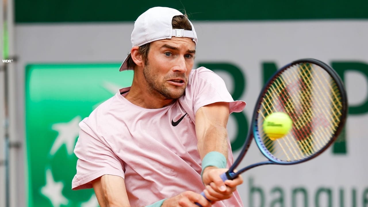 Henri Squire’s Biography