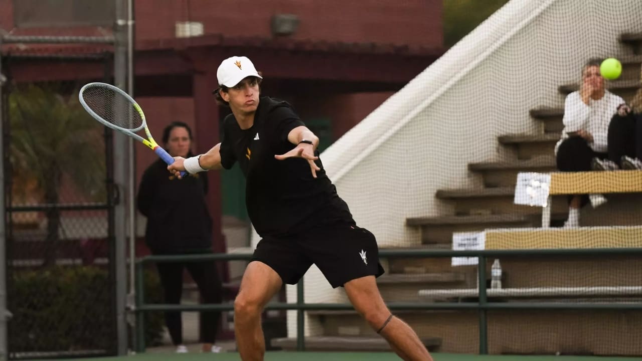 Murphy Cassone’s Biography