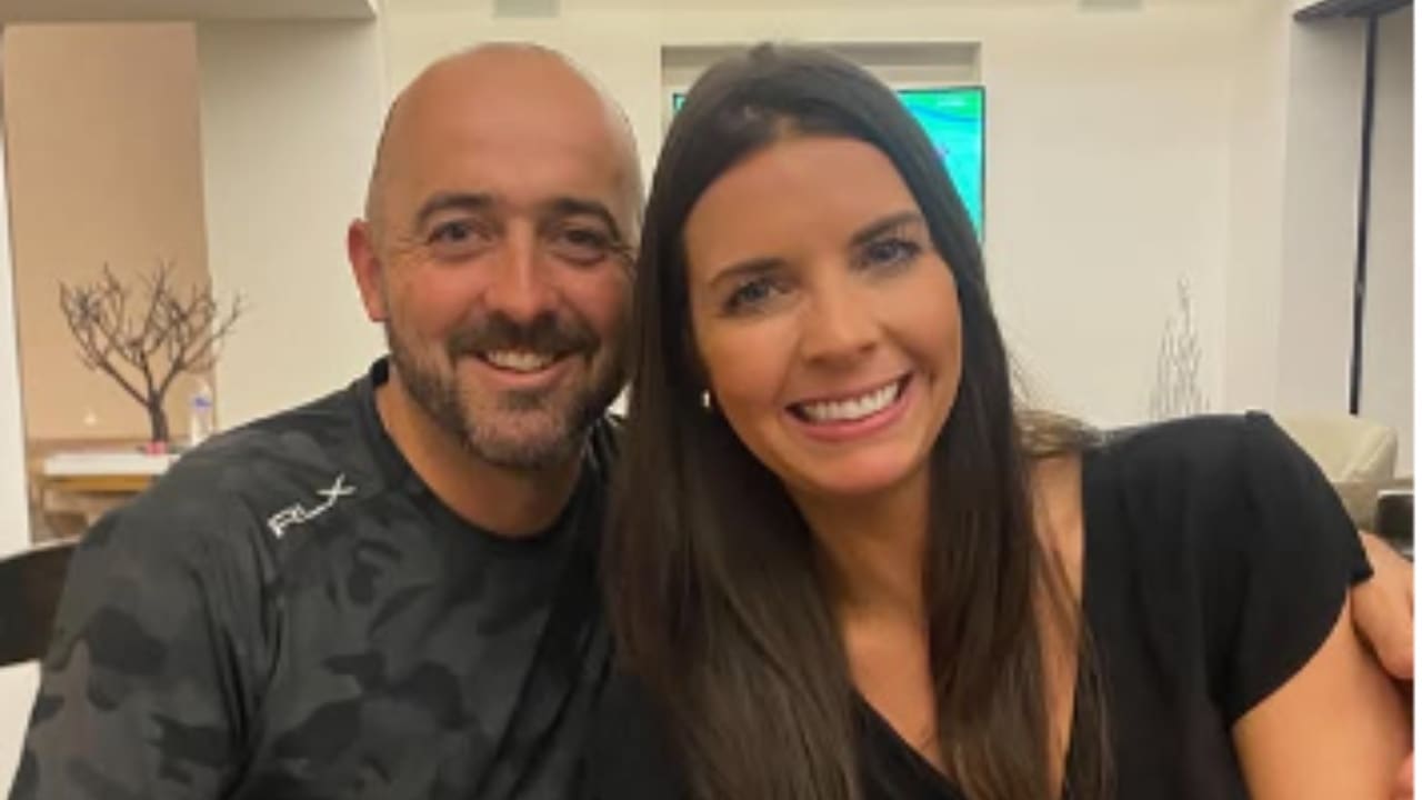 Rhein Gibson his wife Nancy Gibson