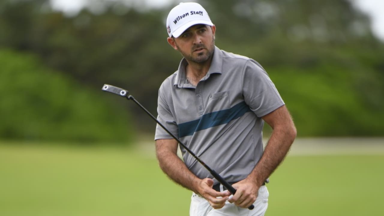 Rhein Gibson’s Biography