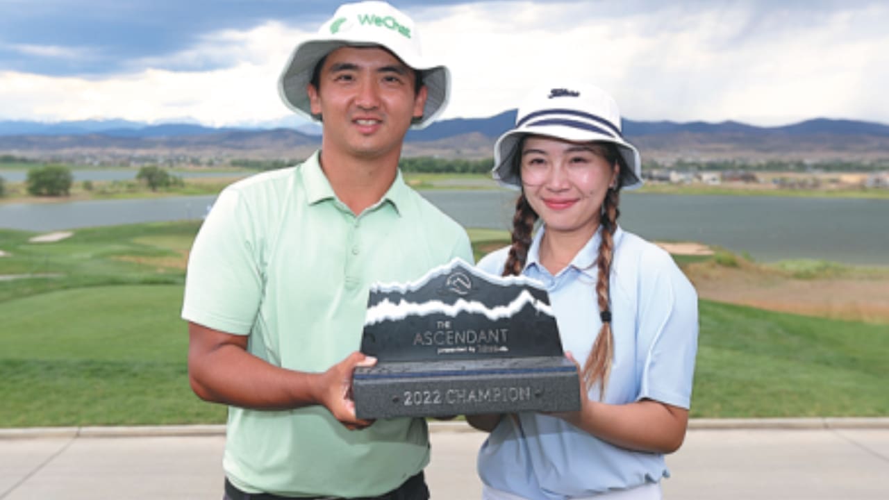 Zecheng Dou his wife Muyu Wu