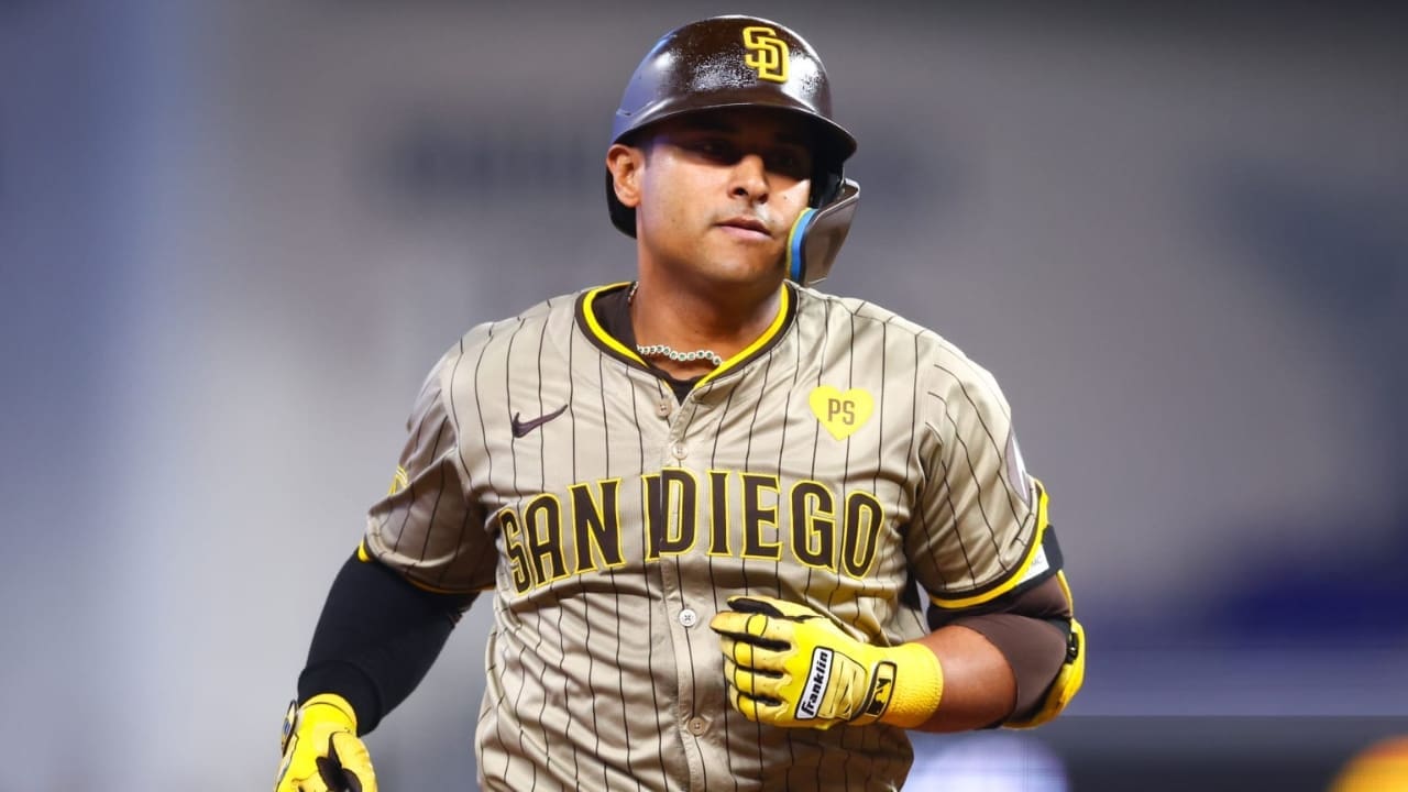 Donovan Solano’s Net Worth Details