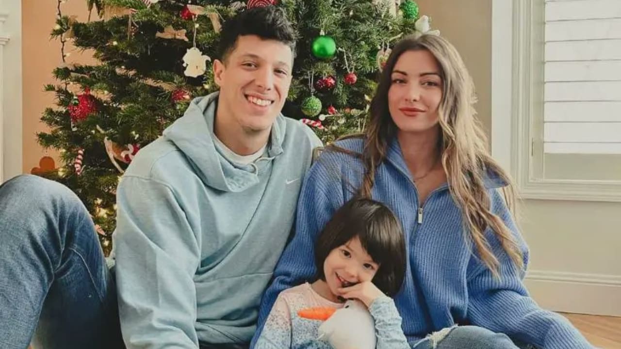 Simone Fontecchio his Girlfriend Rosa