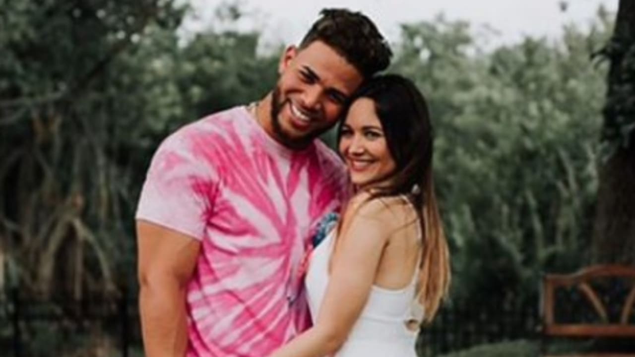 Yoan Moncada his wife Laura Carrío