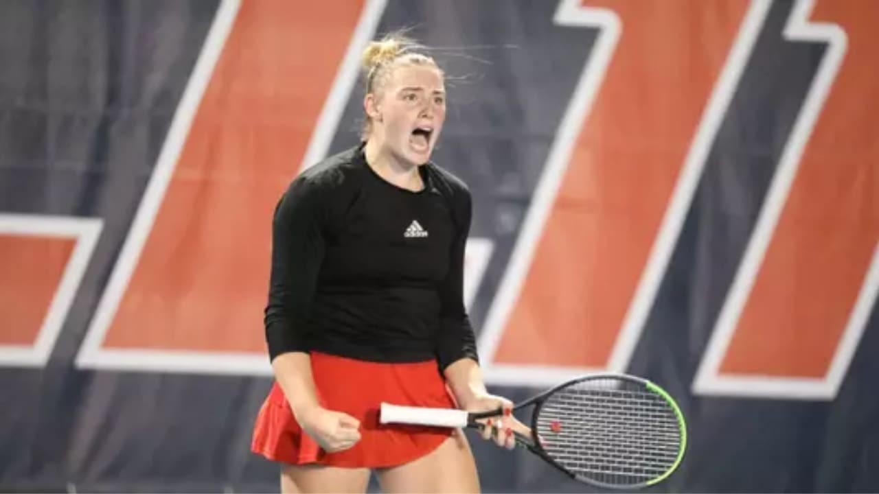 Amelia Rajecki's Net Worth Details Amelia Rajecki's Net Worth Details