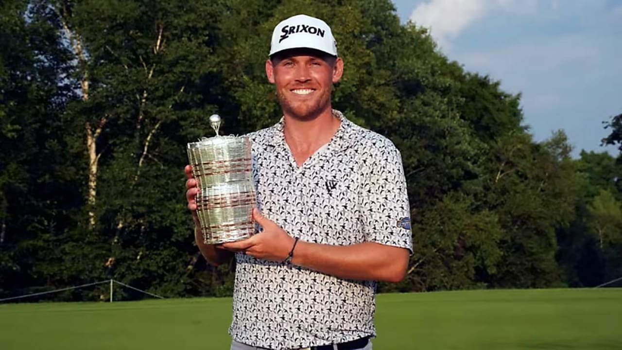 Ian Holt's Net Worth Details Ian Holt's Net Worth Details