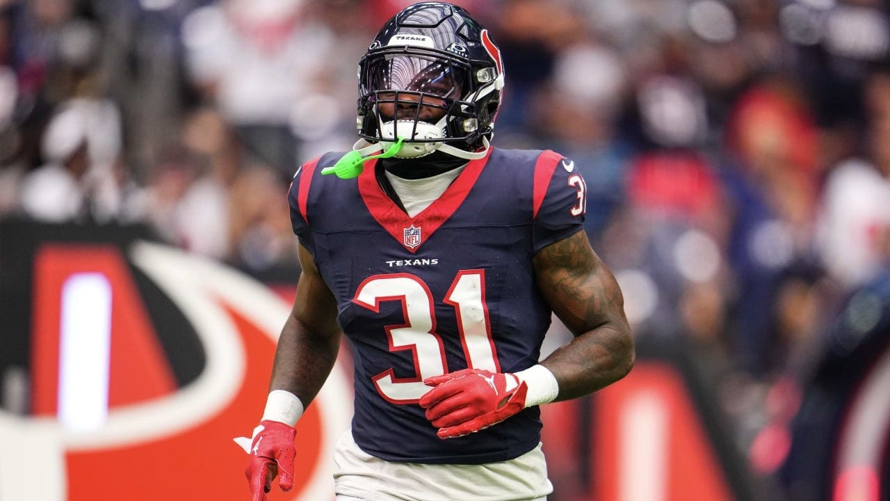 Dameon Pierce's Net Worth Details Dameon Pierce's Net Worth Details