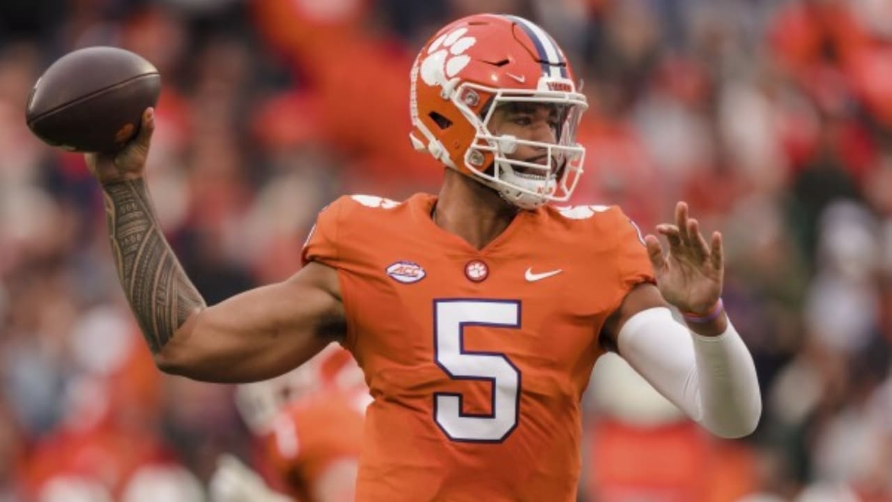 DJ Uiagalelei's Net Worth Details DJ Uiagalelei's Net Worth Details