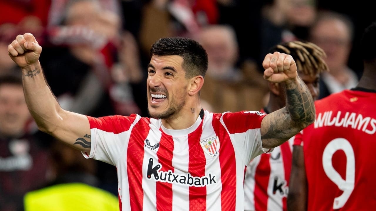Yuri Berchiche's Net Worth Details Yuri Berchiche's Net Worth Details