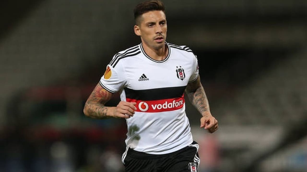 Jose Sosa's Net Worth Details Jose Sosa's Net Worth Details