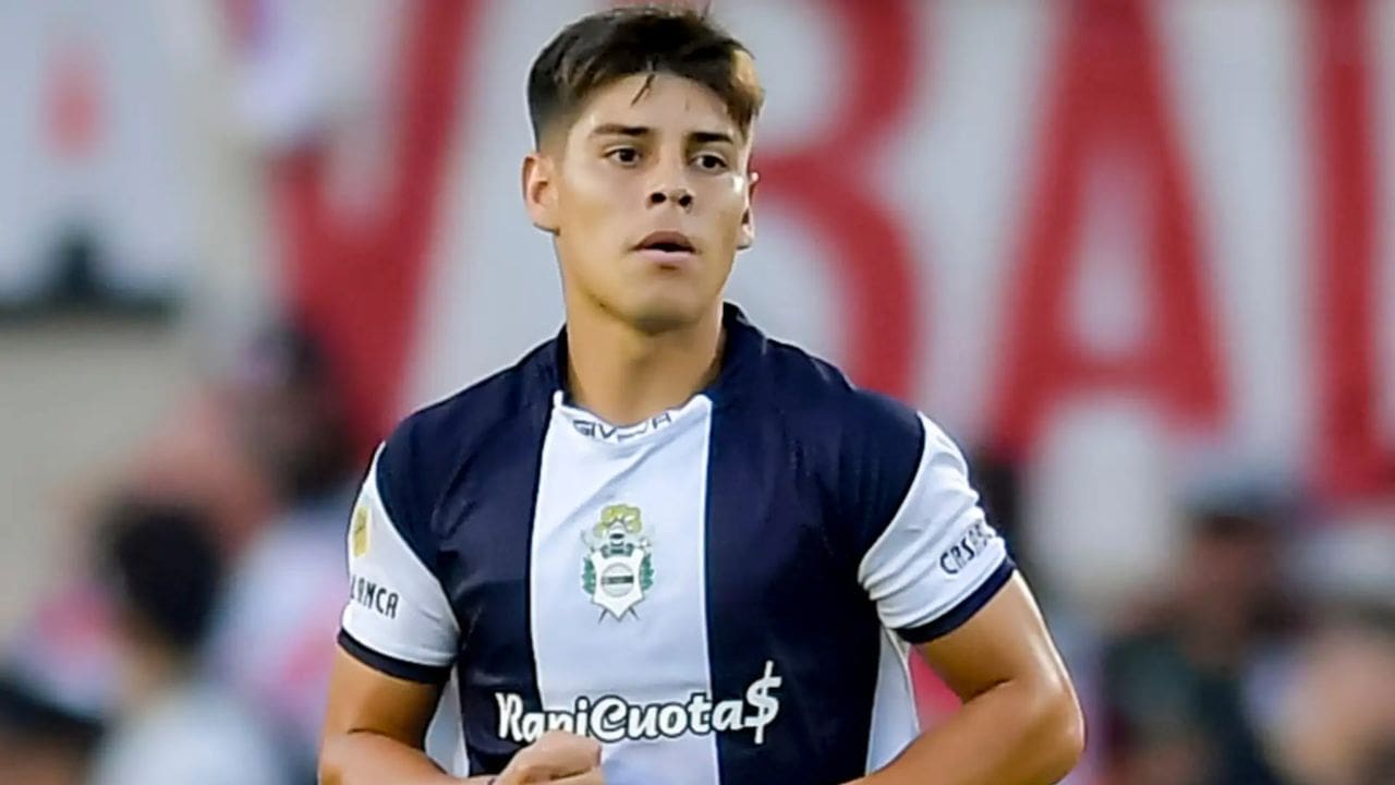Benjamín Domínguez's Net Worth Details Benjamín Domínguez's Net Worth Details