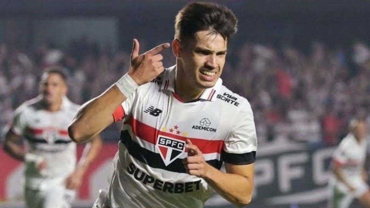 Damián Bobadilla's Net Worth Details Damián Bobadilla's Net Worth Details