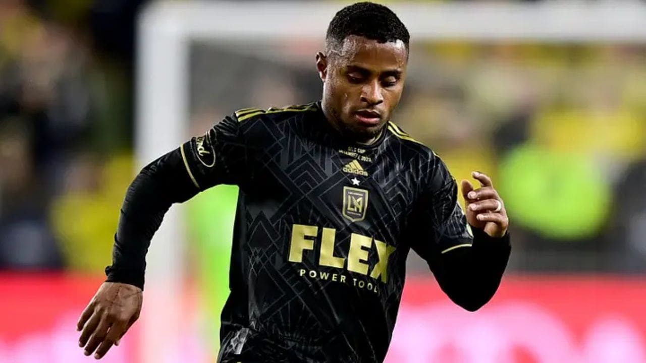 Diego Palacios's Net Worth Details Diego Palacios's Net Worth Details