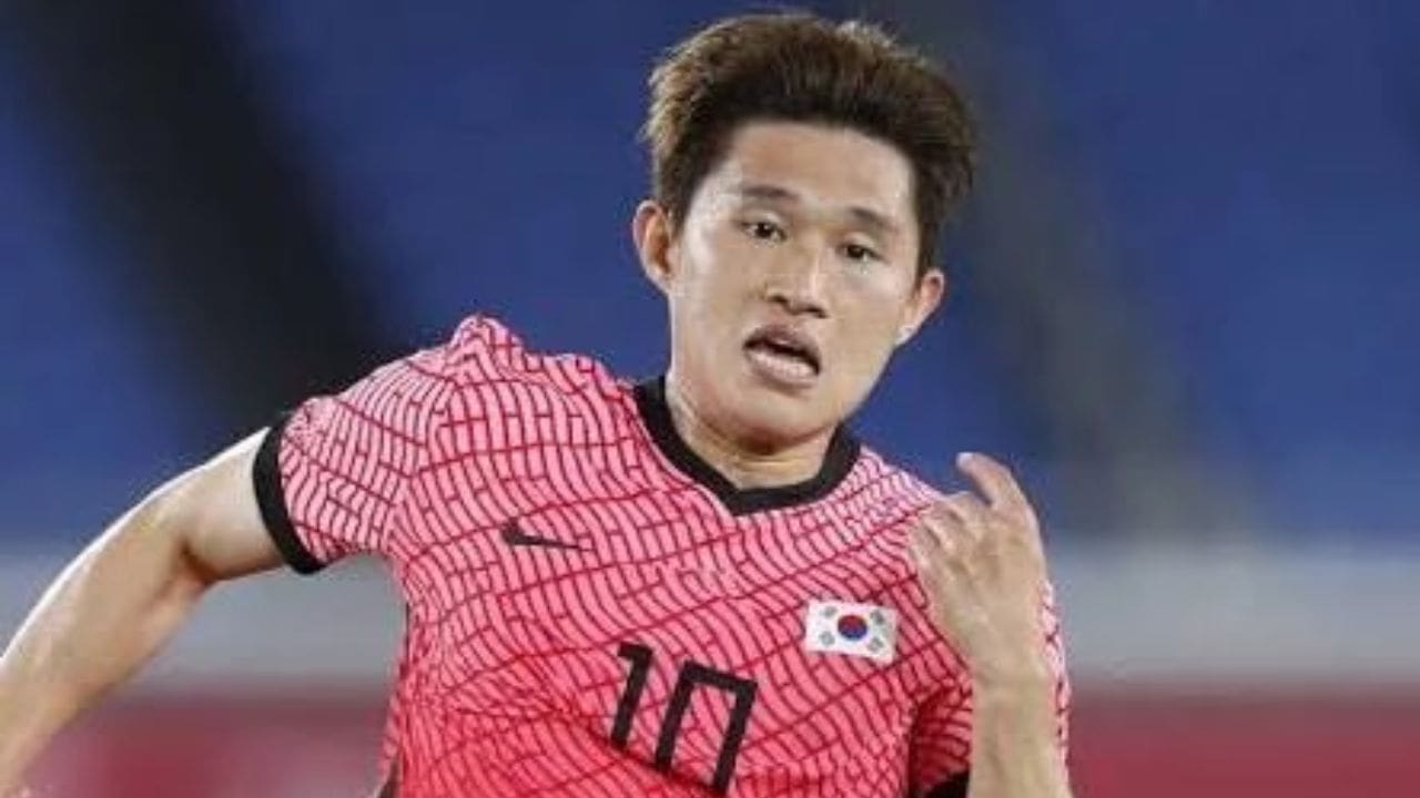 Lee Dong-gyeong's Net Worth Details Lee Dong-gyeong's Net Worth Details
