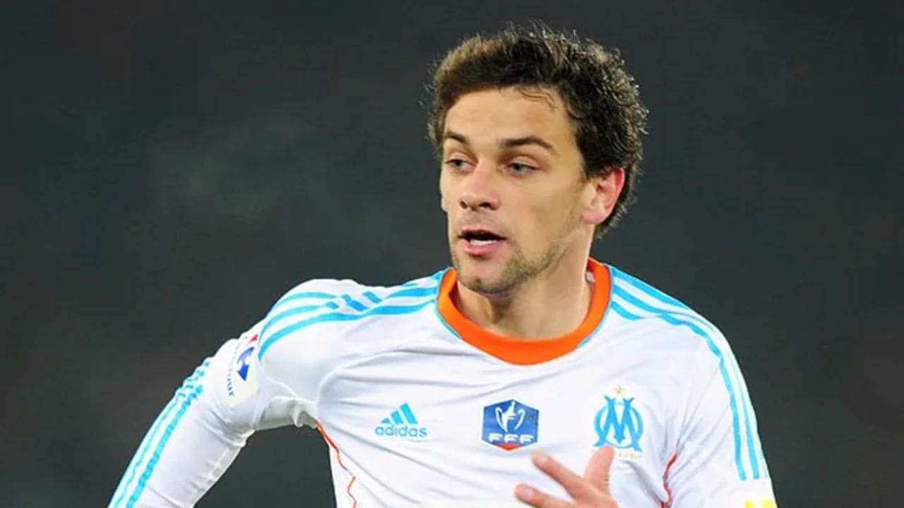 Lucas Mendes's Net Worth Details Lucas Mendes's Net Worth Details