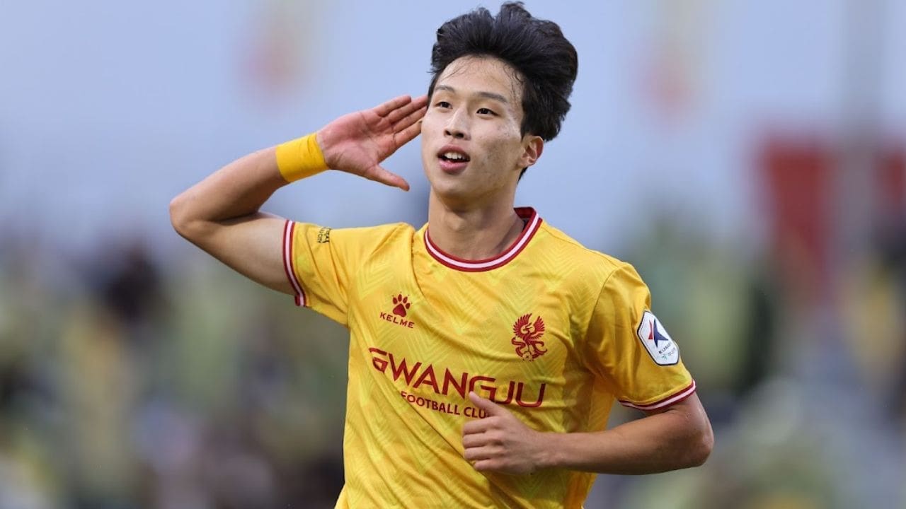 Um Ji-sung's Net Worth Details Um Ji-sung's Net Worth Details